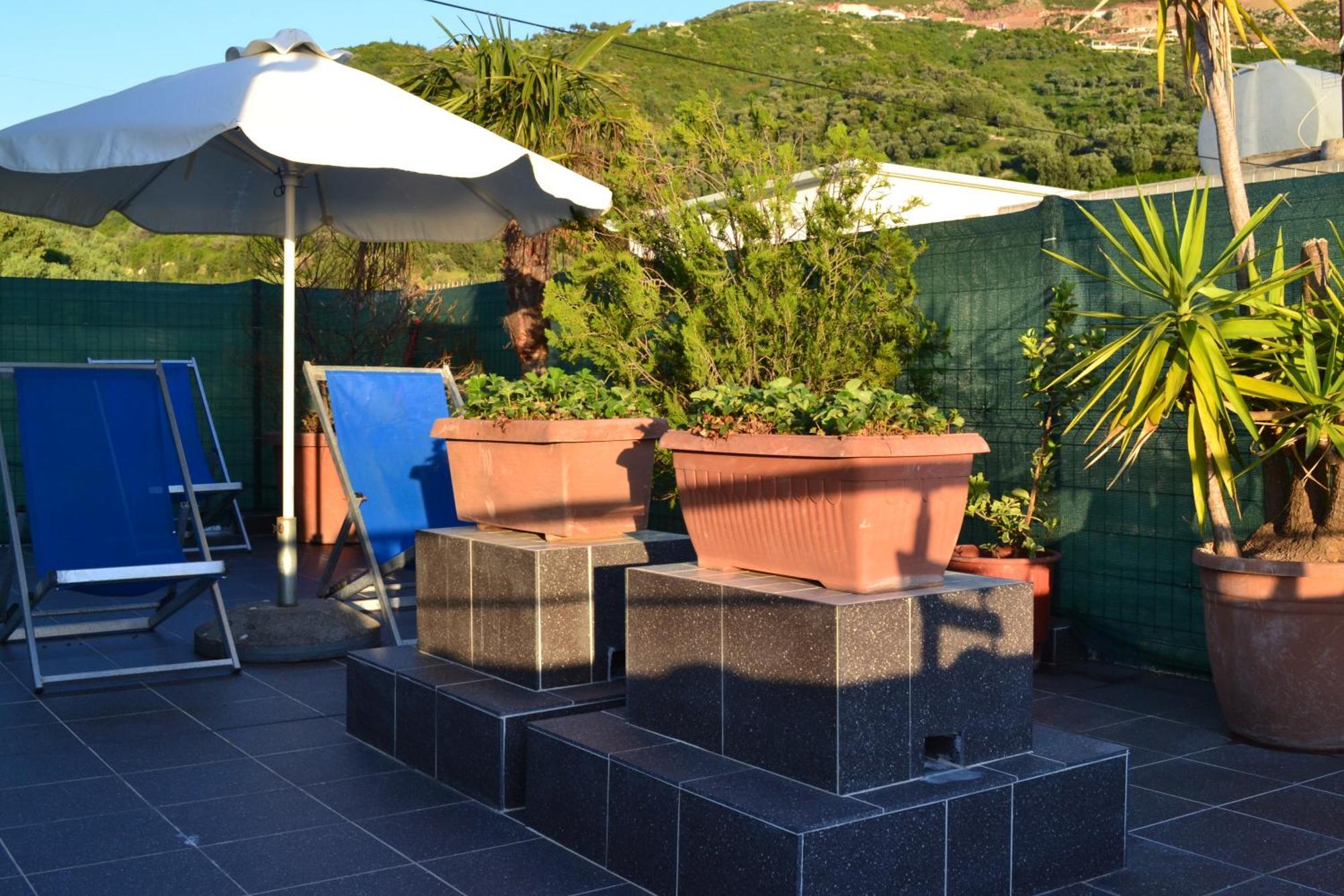 Seaview Penthouse Terrace & Garage Apartment Vlorë Exterior foto