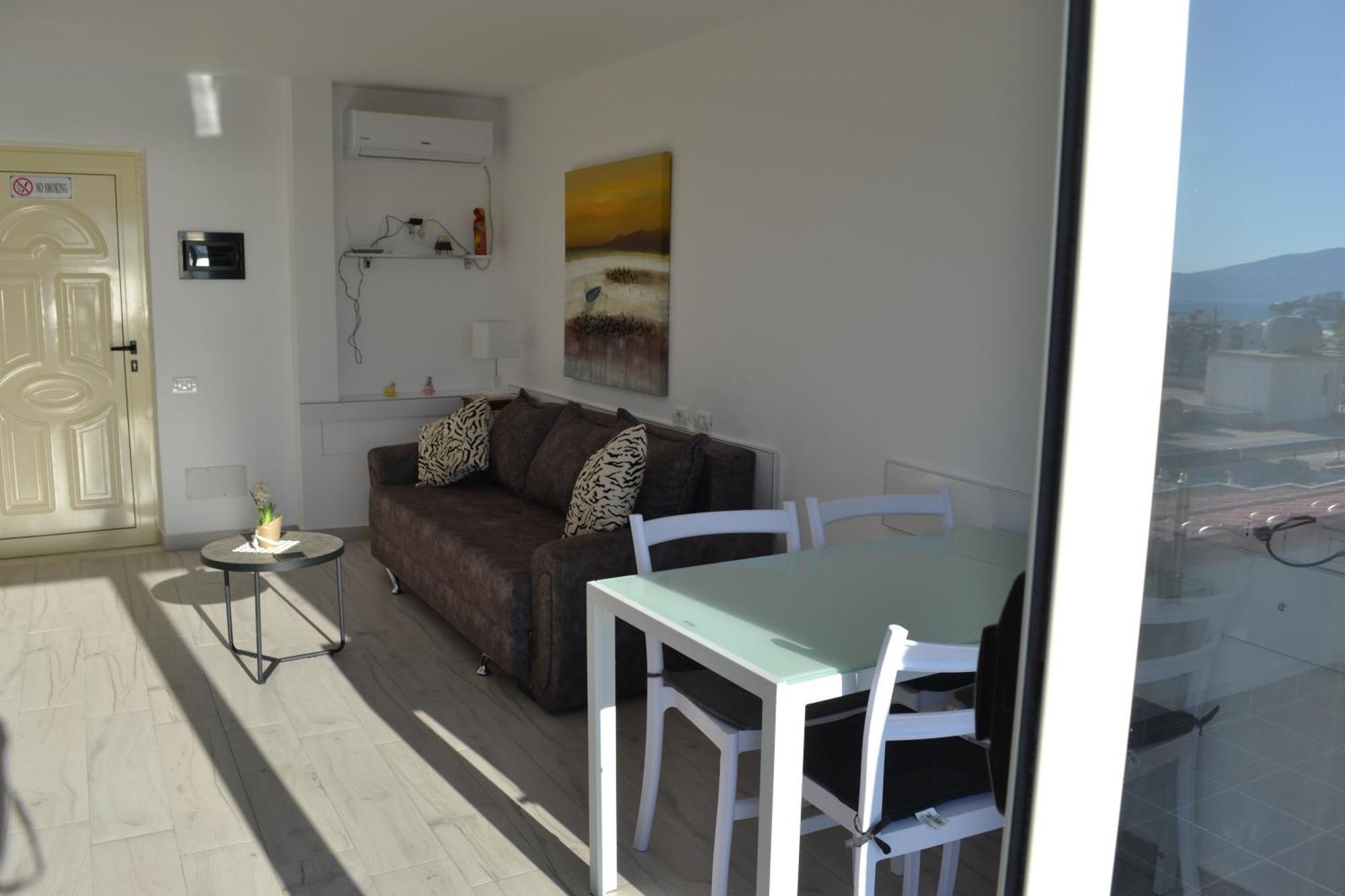 Seaview Penthouse Terrace & Garage Apartment Vlorë Exterior foto
