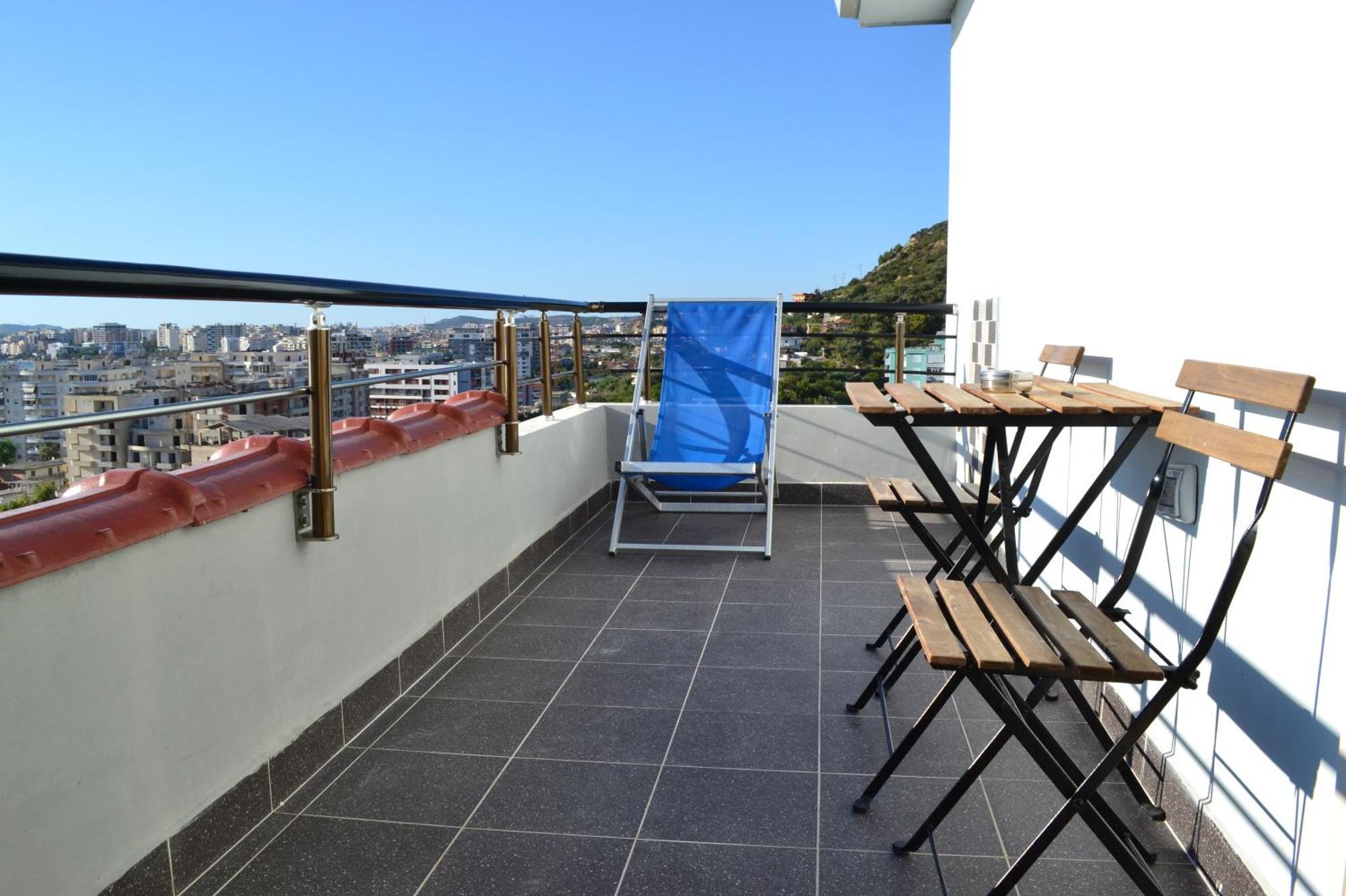Seaview Penthouse Terrace & Garage Apartment Vlorë Exterior foto